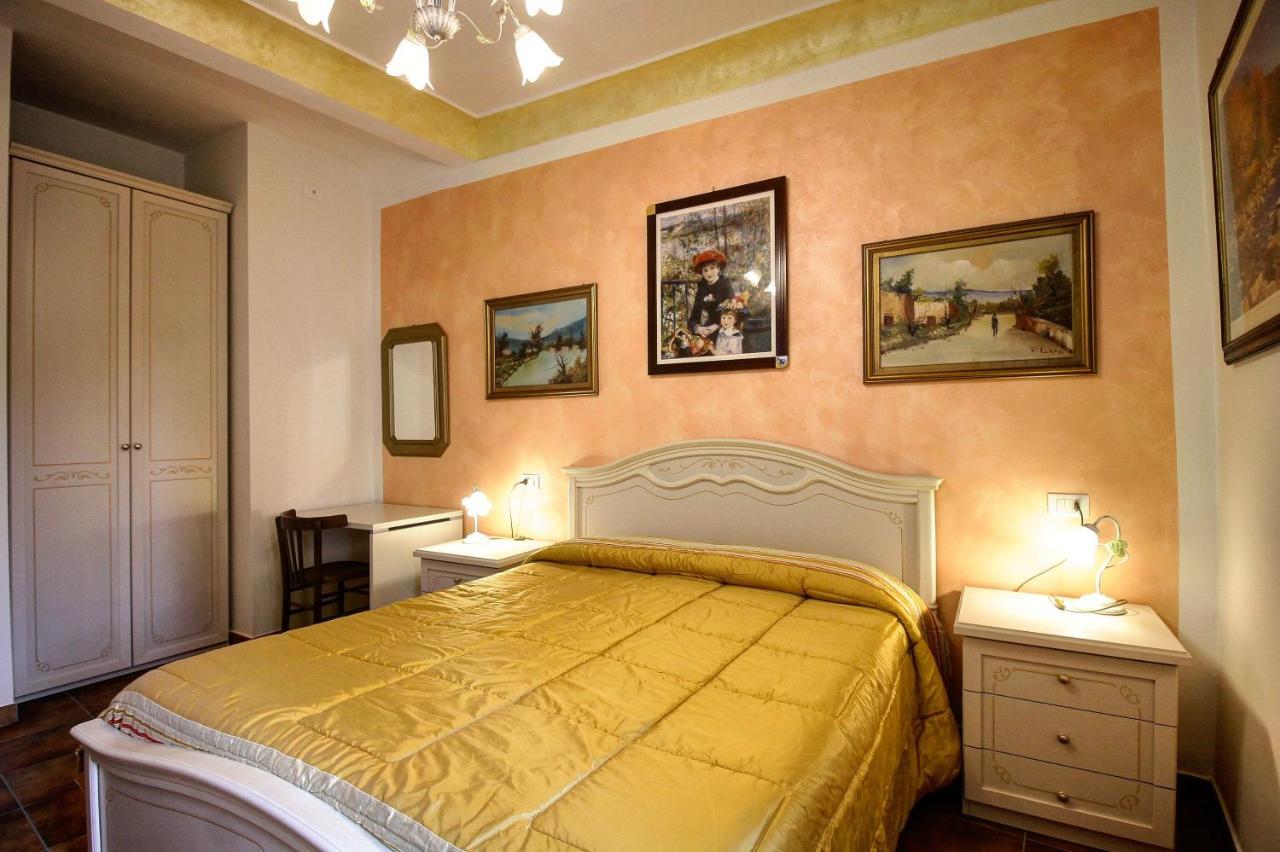 B&B In Centro A Pacentro Buitenkant foto